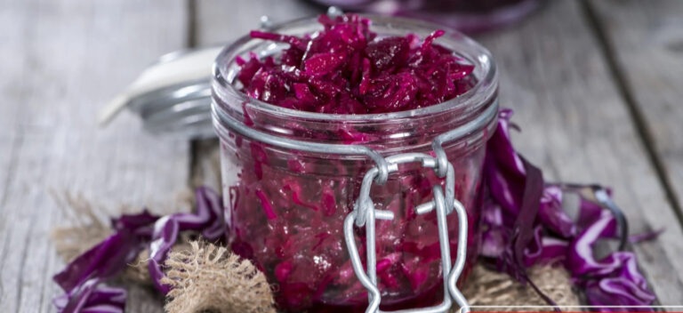 Pickled pomegranate and cabbage 768x432
