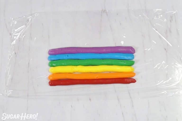 Rainbow frosting swirl steps 3 768x512
