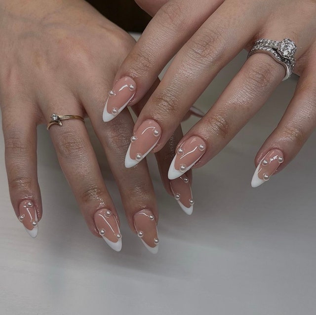 Wedding Nail Trends17